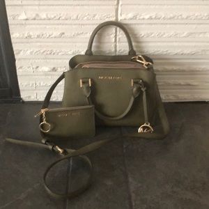 Michael Kors bag & wallet